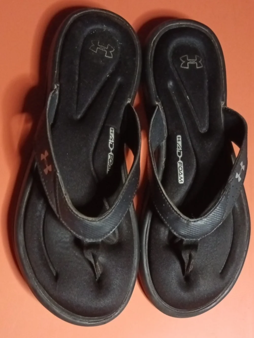 Under Armour Men’s 8 Black 4D Foam Performance Flip Flops Sandals